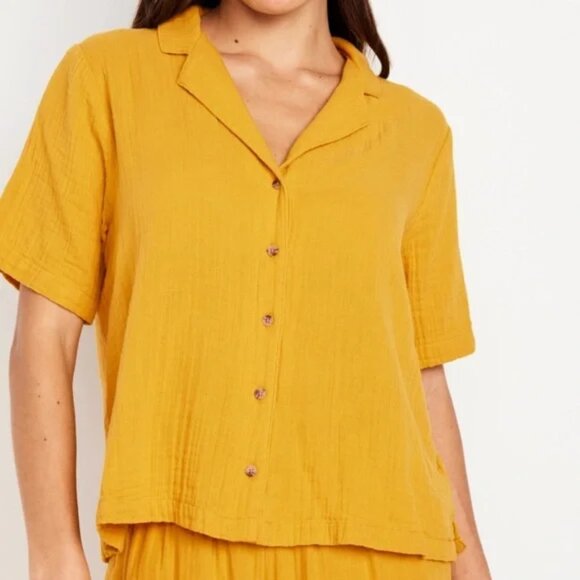 Old Navy Crinkle Gauze Button-Down Top - Picture 1 of 2